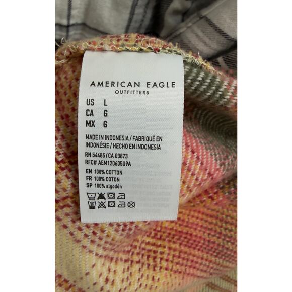Lot of 3 Women’s American Eagle Flannel Button Down Shirts L Large - Picture 7 of 11